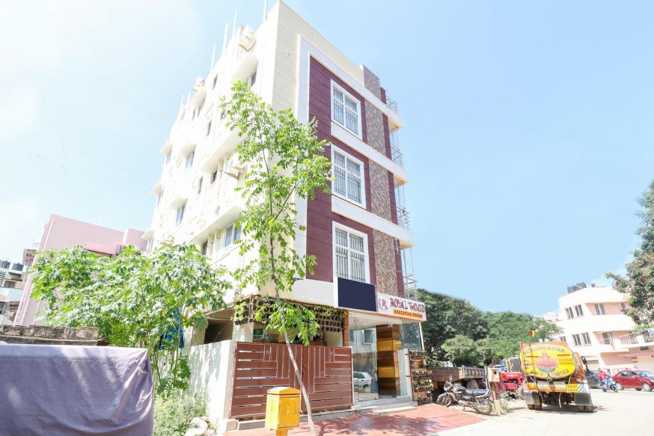 Oyo 36197 Royal Wood Hotel Bangalore Exterior foto
